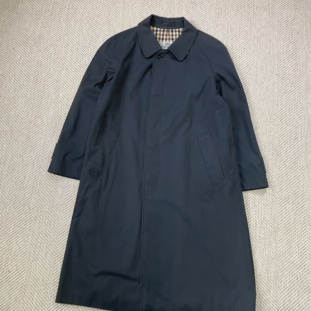 아쿠아스큐텀 잉글랜드 메이드 체크 라이닝 코트 J03591