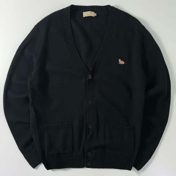 Maison kitsune  메종 키츠네 울 베이비폭스 패치 니트 가디거