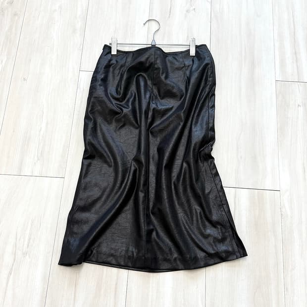 Black Glossy Cracked Midi Skirt 