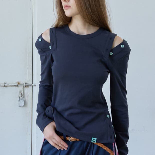 헤레틱 버튼 컷 오프 티셔츠