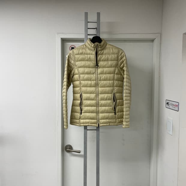 바버 베이지 경량 패딩 -(W)