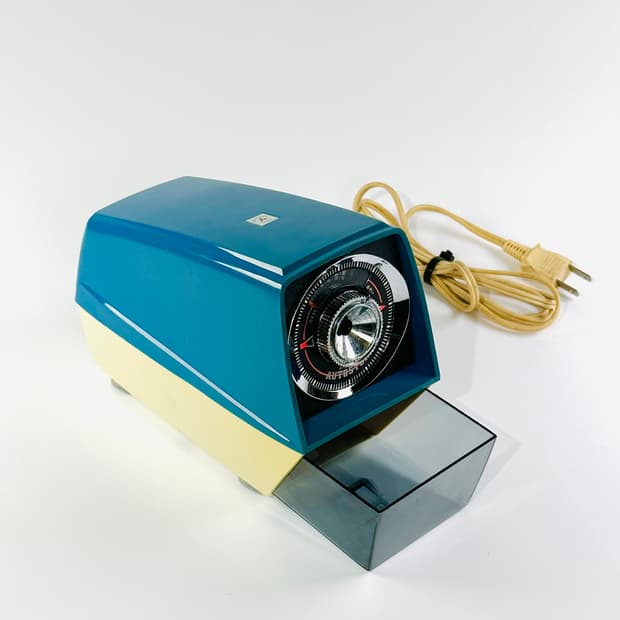 MITSUBISHI 빈티지 전동 연필깎이