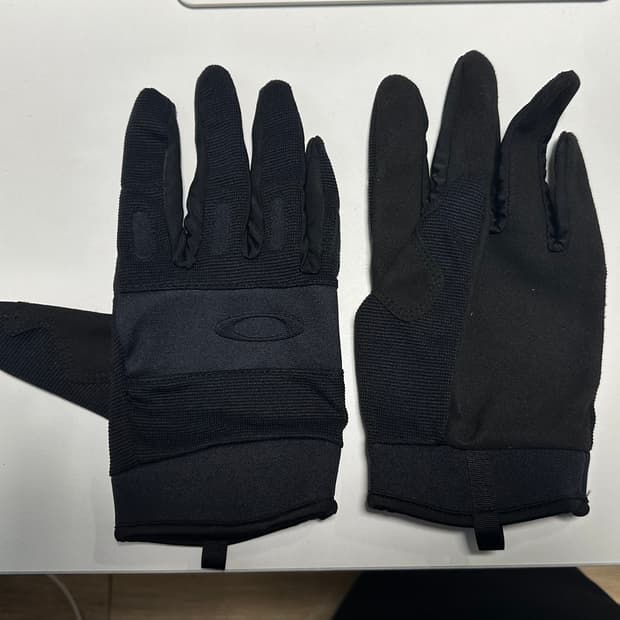 오클리 테크 장갑