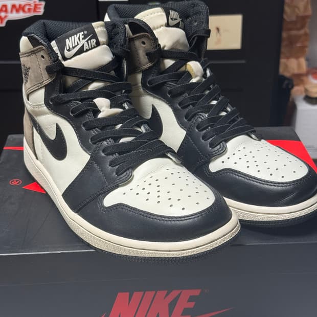 [265] 조던 1 레트로 하이 OG 다크 모카