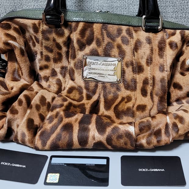 돌체앤가바나 레오파드 송치  토트백