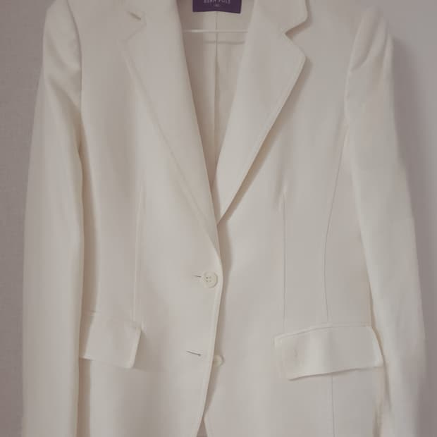 빈폴레이디스  아이보리 자켓90