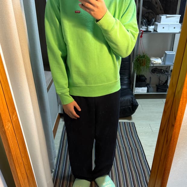 슈프림 스몰 박스로고 맨투맨