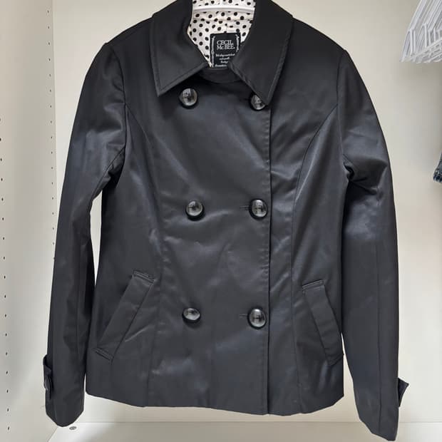 Cecil McBee 세실맥비 블랙 더플코트 M 자켓 오네갸루 도트