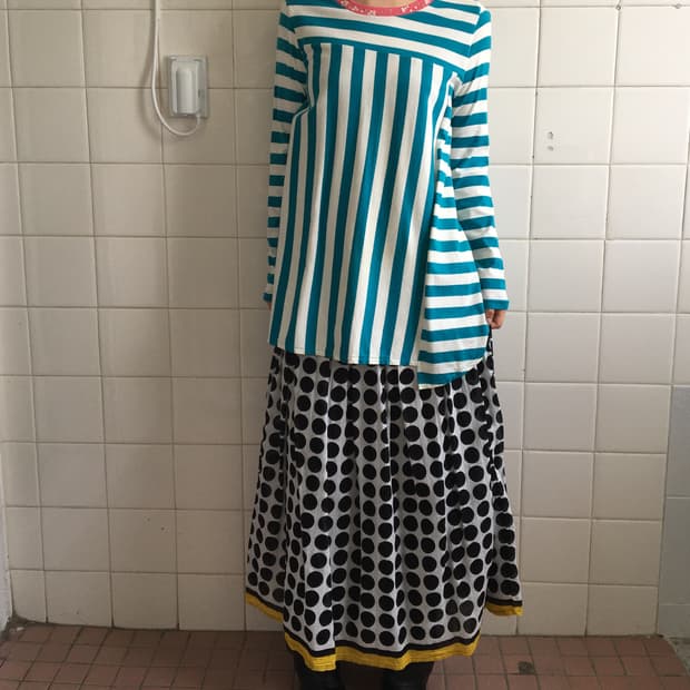 Stripe pattern mixed sleeve