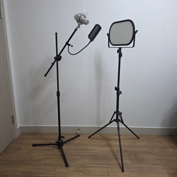 조명 마이크 방송 장비 일괄 판매