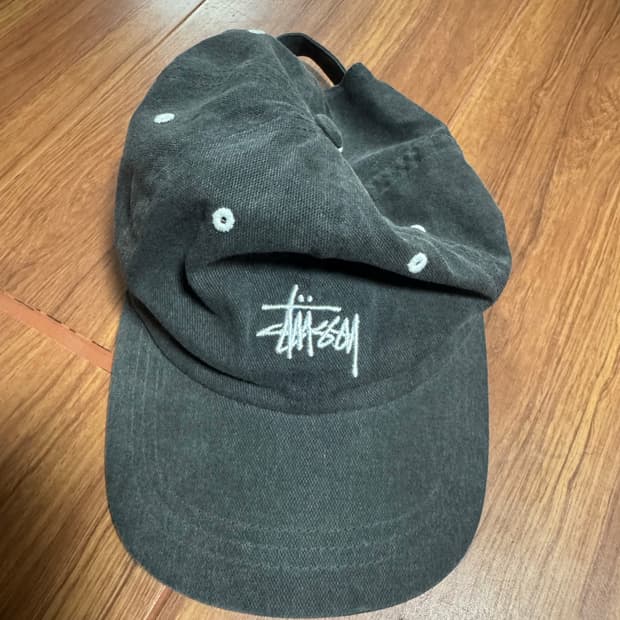 스투시 모자 판매합니다.