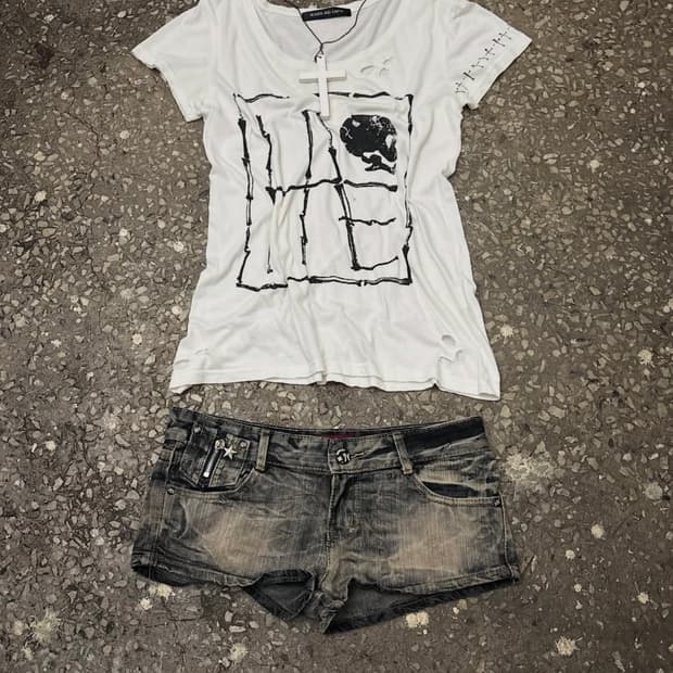 Heaven&Earth Skull Printing Detail Top