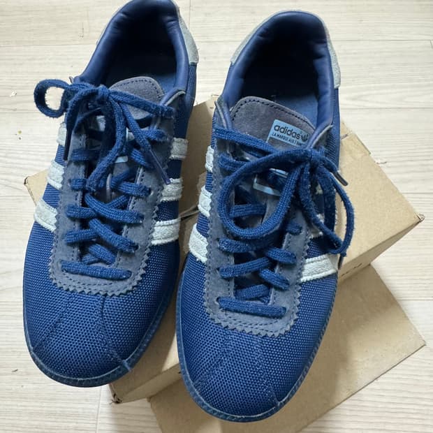 아디다스 버뮤다 네이비(미스테리 블루) 225