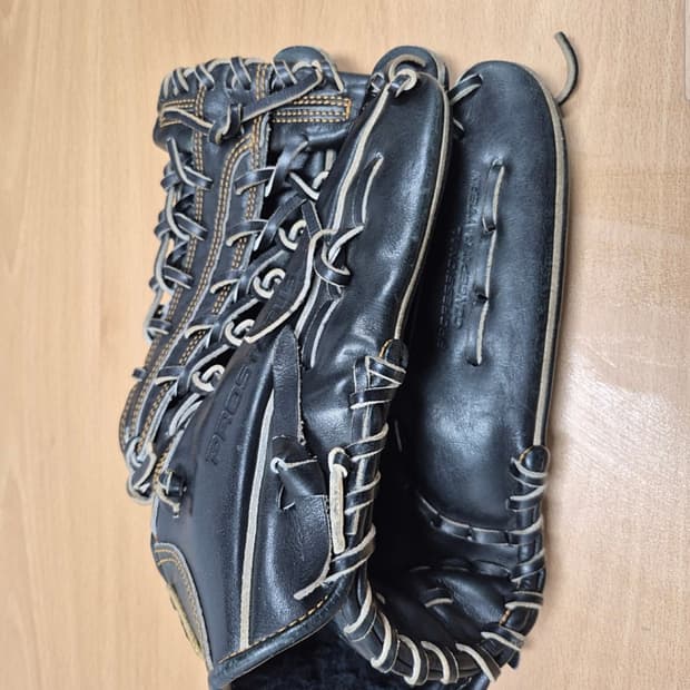 ZETT 정품 글러브 싸게 팝니다