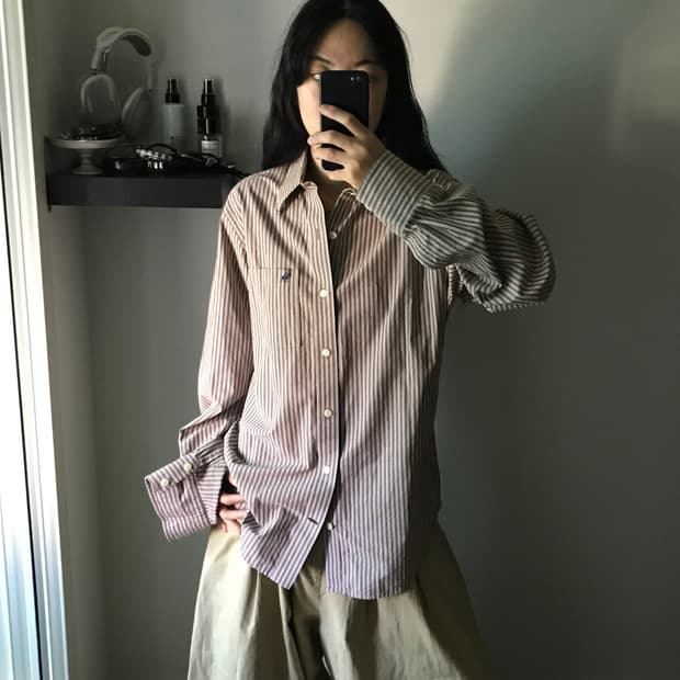 아베크롬비 산양 로고 포켓 브라운 스트라이프 셔츠