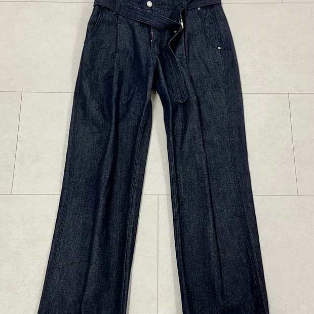 미나브 디아더 벨티드 트리플 데님 팬츠 [더콰이즈블루]