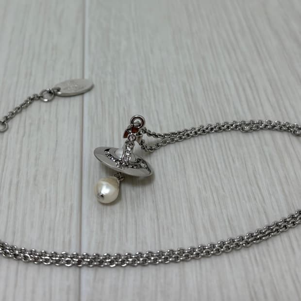 비비안웨스트우드 알렉사 실버