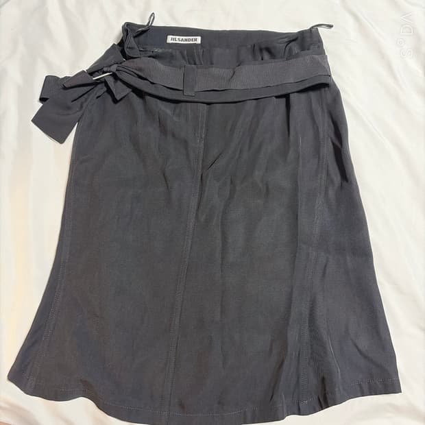 질샌더 리본 벨트 스커트 블랙 38