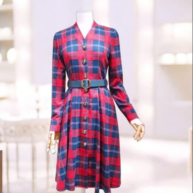 샤틴 울 체크 벨티드 A라인 미디원피스 66