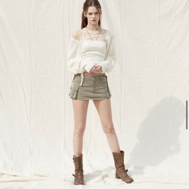 페인오어플레져 pain or pleasure 주리 카키 스커트