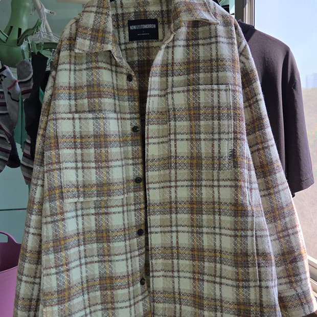 봄 아우터 재킷 외투 베이지 체크 무늬