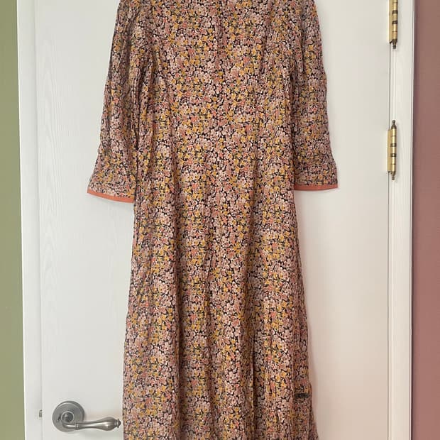 Thursday island 플라워 롱 원피스 