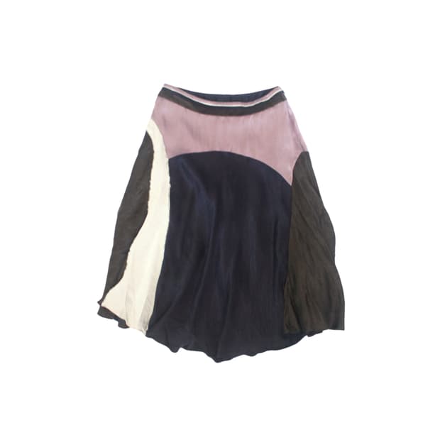 Curved Panel Contrast Satin Long Skirt4