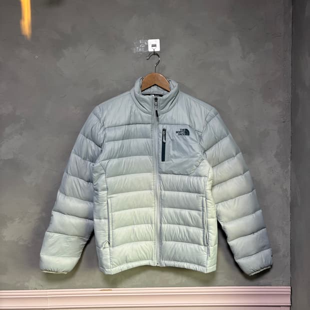 노스페이스 550 구스다운 경량패딩 클라우드 블루