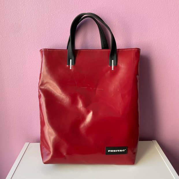 프라이탁 리랜드 레드 (미사용)