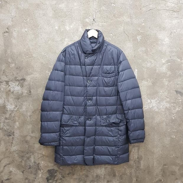 C 스튜디오 경량 다운 패딩 L 사이즈 