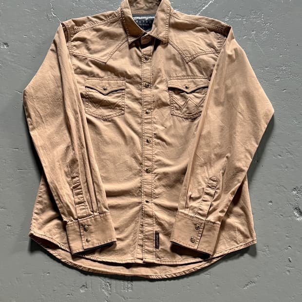 랭글러(Wrangler) 레트로 프리미엄 웨스턴 베이지 셔츠