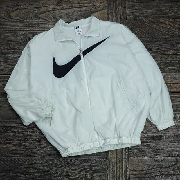 나이키 빅스우시 오버핏 집업 바람막이 자켓 화이트 M16649