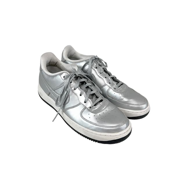 나이키 에어포스 메탈릭 실버 (250)