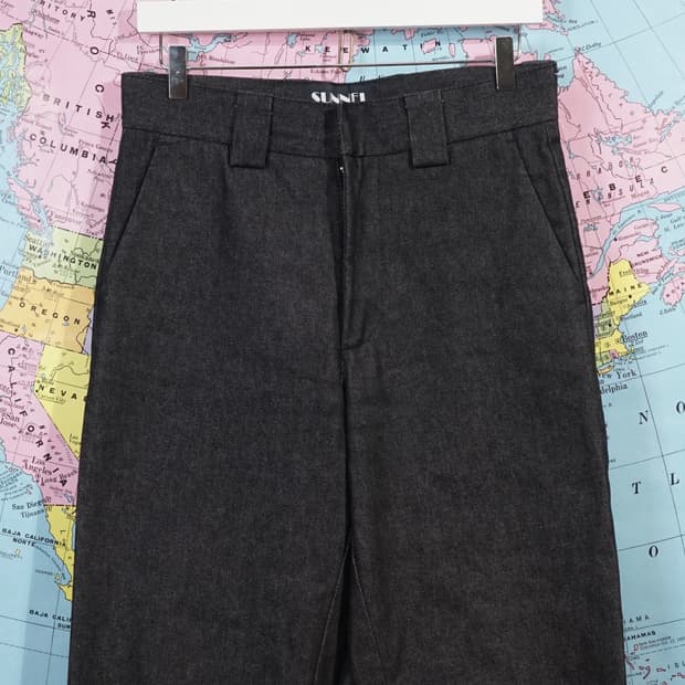 써네이 다크 스트레이트 데님팬츠