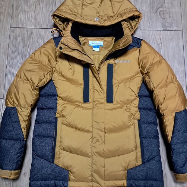 컬럼비아 여성 숏패딩 M
