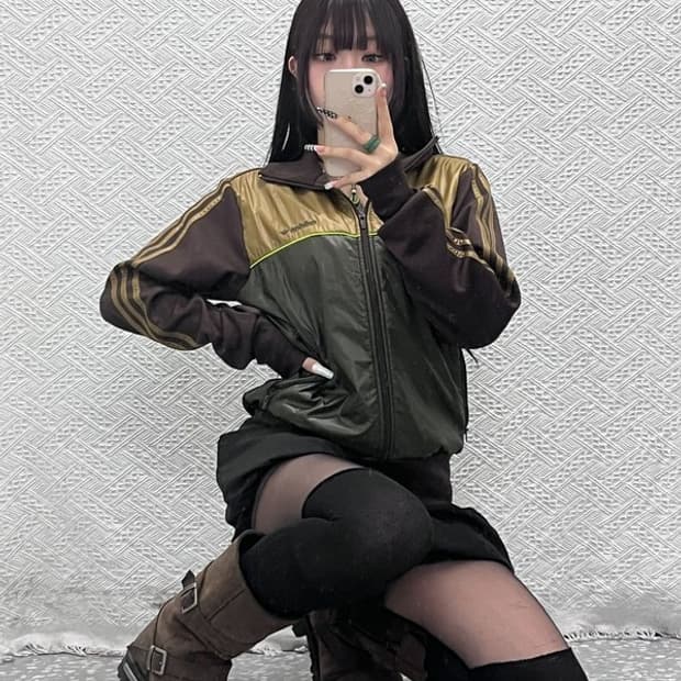 아디다스 올드스쿨 흑탭 브라운 초코 유로파 져지 집업  95 C10692