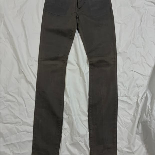 헬무트랭/무릎 다트 진/28