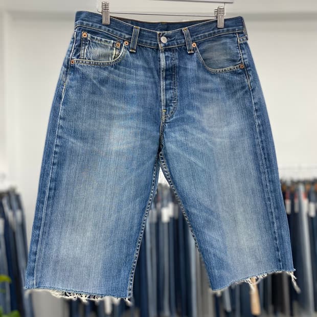 Levis501 cut off 00s 31사이즈 a4867