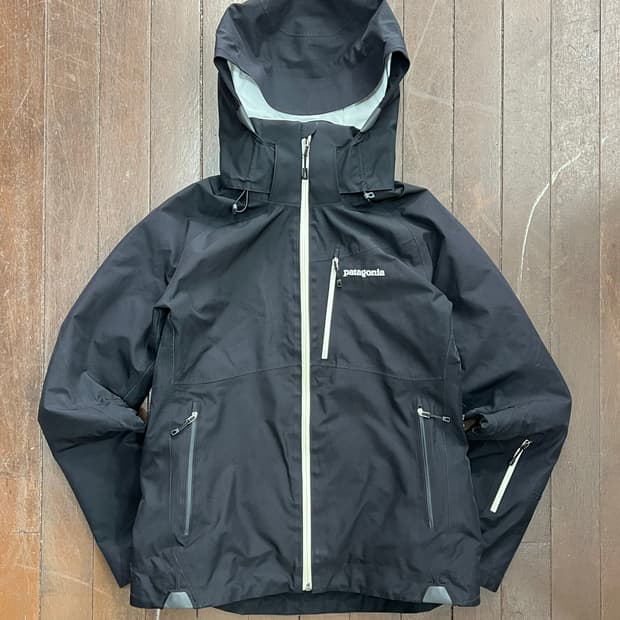 파타고니아 고어텍스 스키웨어 