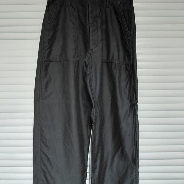 [5] INTERIM Giza Back Satin Baker Pants
