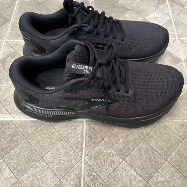 브룩스 글리세린 21 GTS