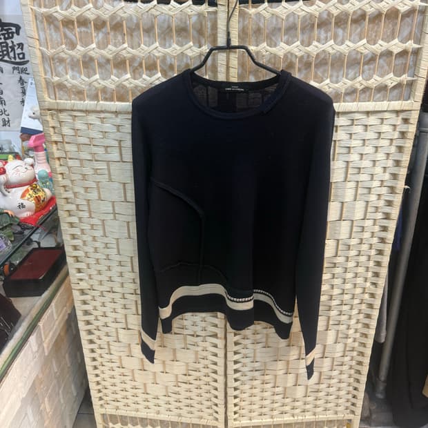 66 정품 꼼데가르송 니트 팝니다