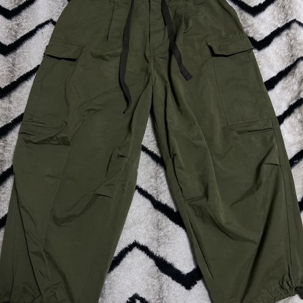 파머스마켓 나일론 카고 벌룬 팬츠/올리브그린