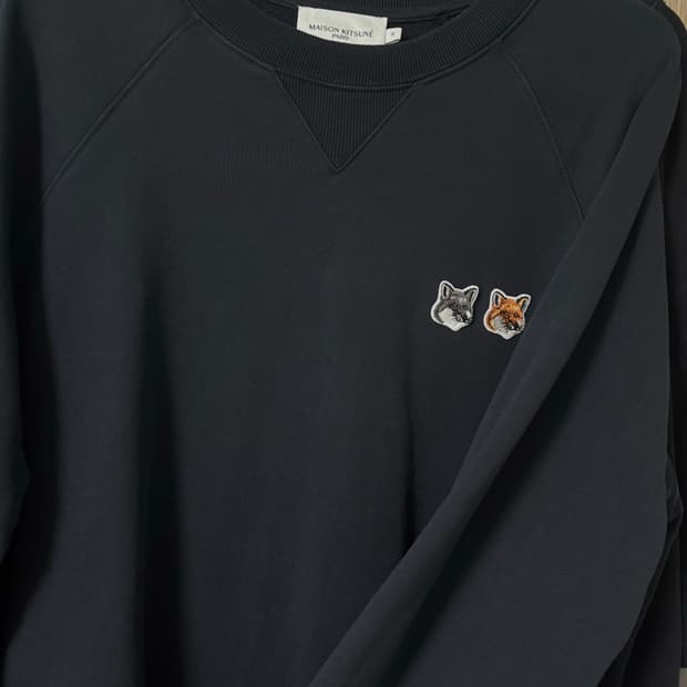 메종키츠네 맨투맨