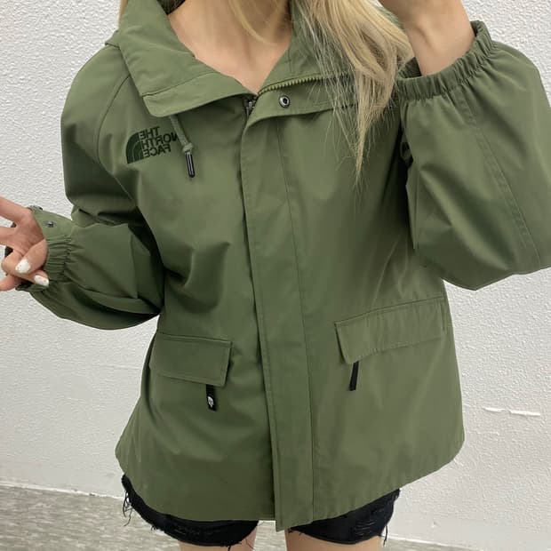 노스페이스 찐말차맛 후드바람막이 M