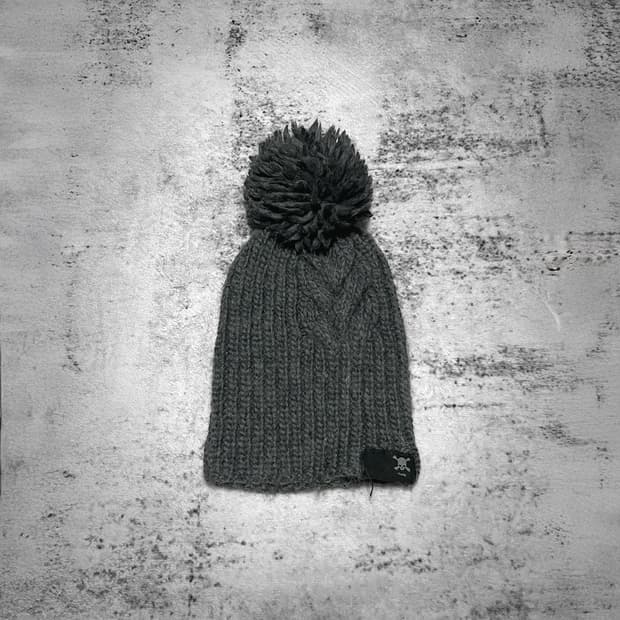 punk pom-pom beanie 