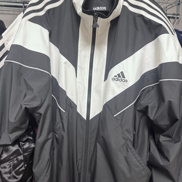 아디다스 3st 윈드브레이커 바람막이