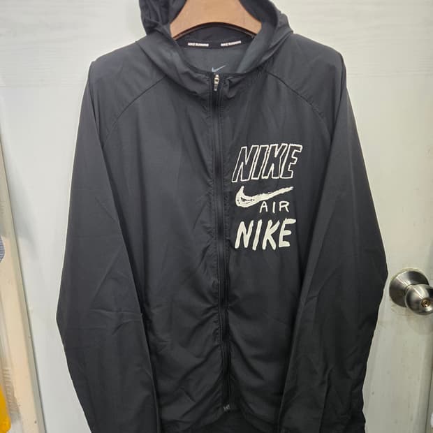 110,2XL )) NIKE 나이키 러닝 바람막이 점퍼! 디자인 이뻐요~