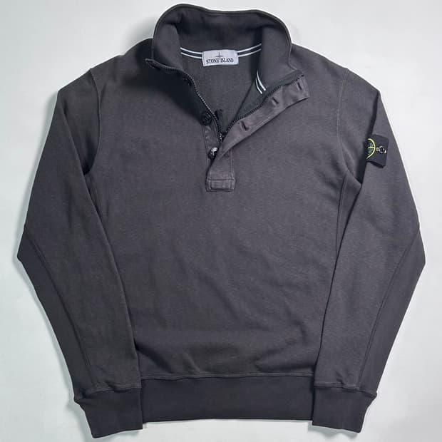 스톤아일랜드 와펜 반집업 맨투맨