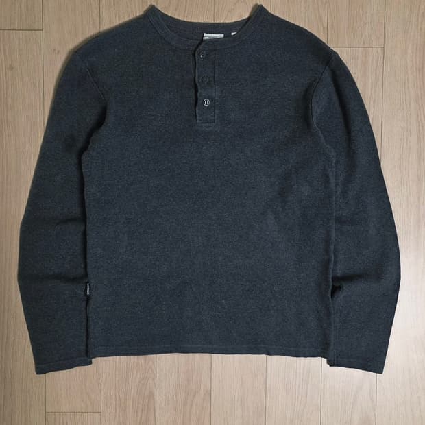 아비렉스 헨리넥 티셔트